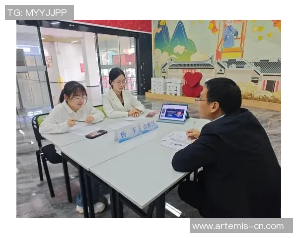 飞盘与梦想交织的旅程：陈娜的深度对话与人生启示